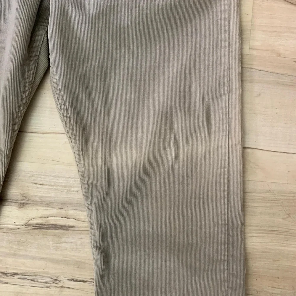 Levis grey straight